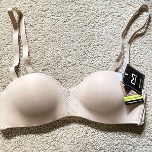 Maidenform Wireless Strapless Basically Sexy Convertible Nude Bra 34A NWT